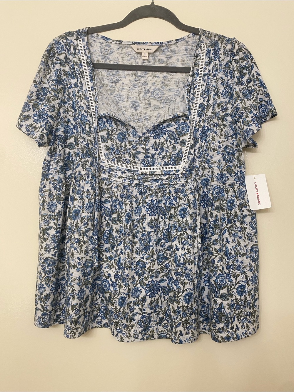 Lucky Brand Blue and White Floral Square-Neck Babydoll Top - Picture 3 of 6